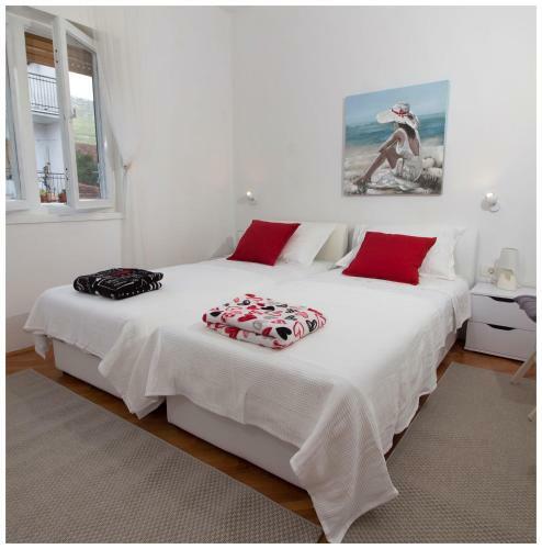 Large Apartment Between Split And Trogir