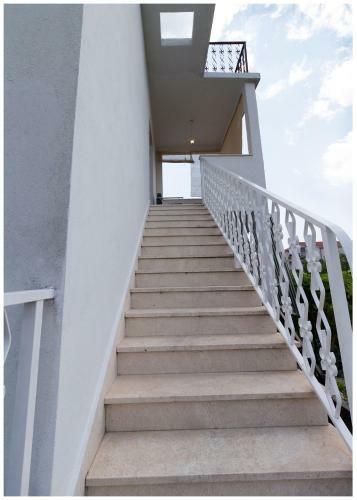 Large Apartment Between Split And Trogir
