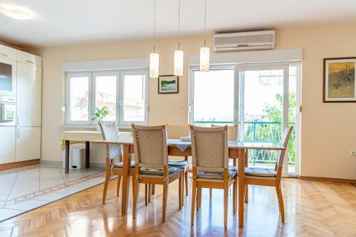 Apartment Luno