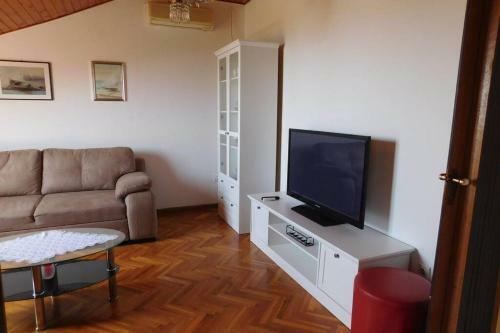 Apartman S Pogledom - Iva