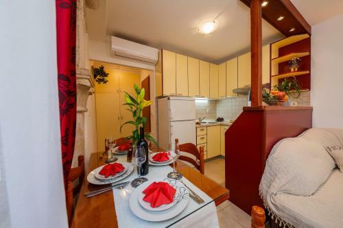 Town Square Cippico Apartment