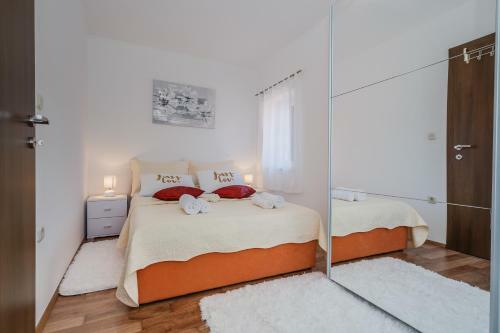 Central Apartment Castle Cippico