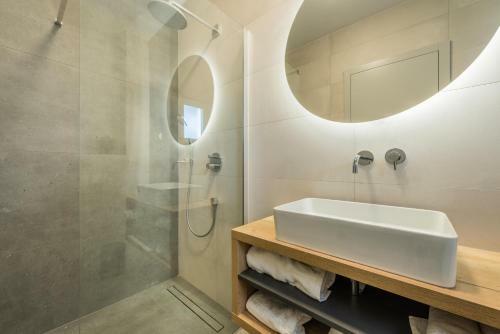 Villa Auni Perla - Heated Pool - Rooftop - Seaview - Beach