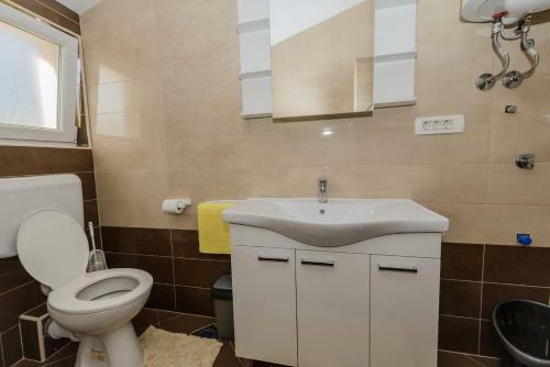 Apartmani Bio?i?