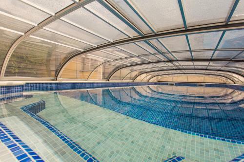 Villa Rocco Split - Luxury - Heated Salt Water Pool - Massage Jets