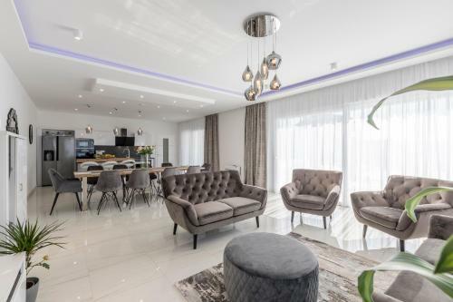 Luxurious Villa Meri