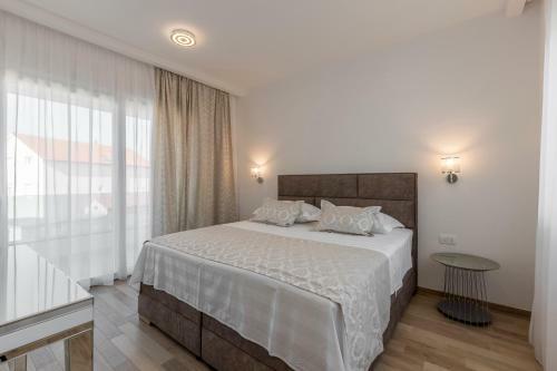 Luxurious Villa Meri