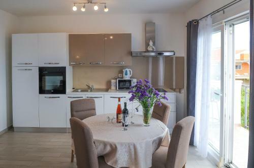 Apartment Petar