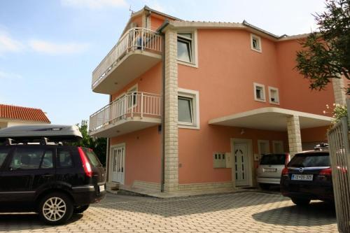 Apartment In Kastel Stafilic With Air Conditioning, W-lan 3784-1