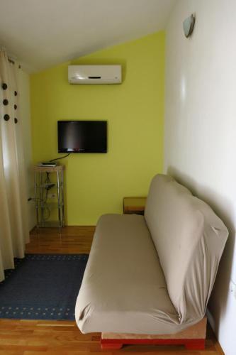 Apartment In Kastel Stafilic With Air Conditioning, W-lan 3784-1