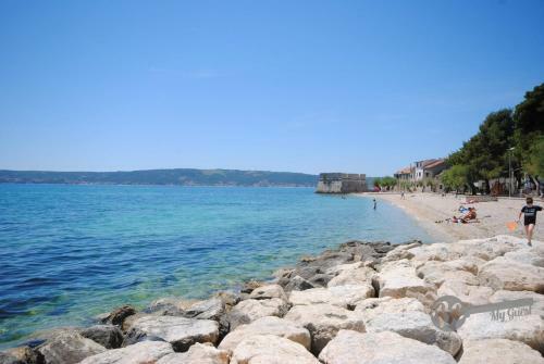 Spacious Apartment Antea