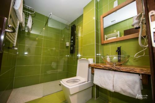 Hostal Pensiunea El Monte Satic