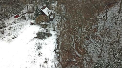 Cabana Satic Piatra Craiului La Doi Viermi