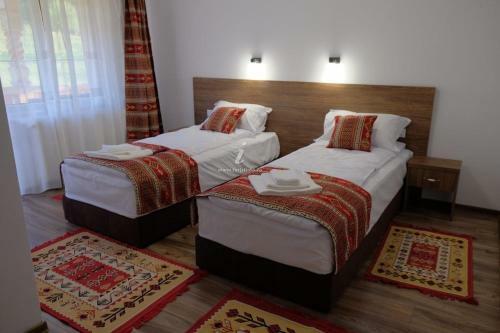 Hostal Pensiunea Plai Strabun