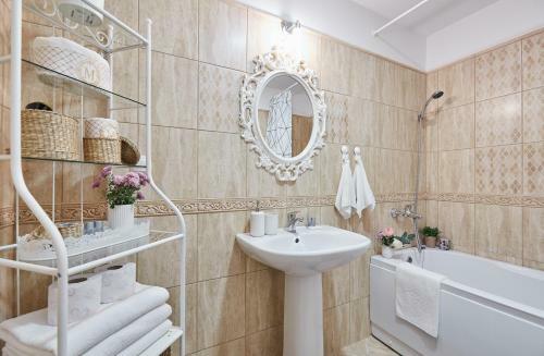 Sinaia Q Marie Apartment