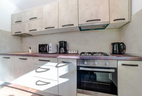 Mikras Luxury Apartment