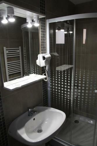 Hostal Pensiunea Argesu **