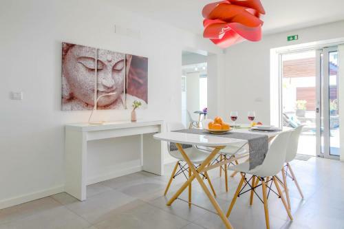 Villa Beach House - By Mhm
