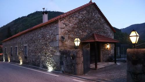 Bed & Breakfast Alojamento Santa Clara