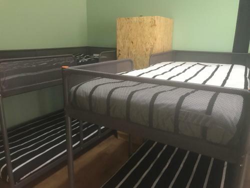 Albergue Wood Steel & Glass