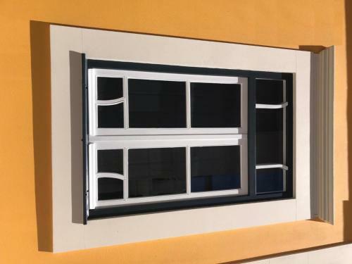 Albergue Wood Steel & Glass