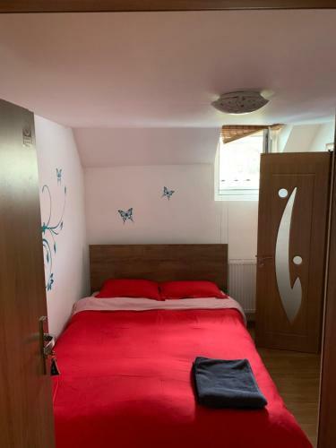 Hostal My Place - Cozy Rooms