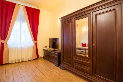 Chocolate Apartment