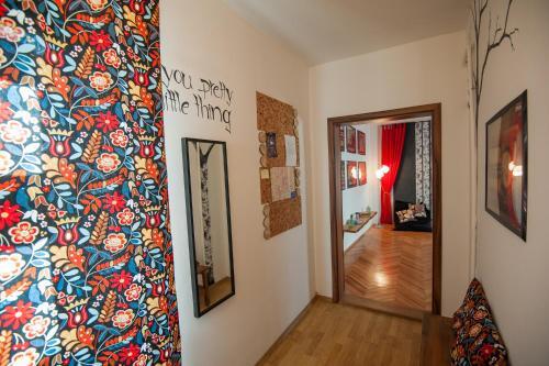 Spacious Stylish Apartment In Old Town