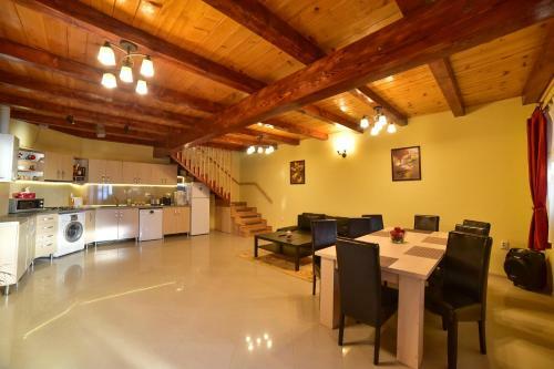 Villa Casa Banu
