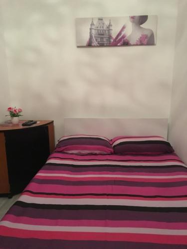 Small Studio2