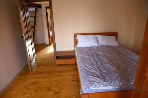 Dioniss Apartment