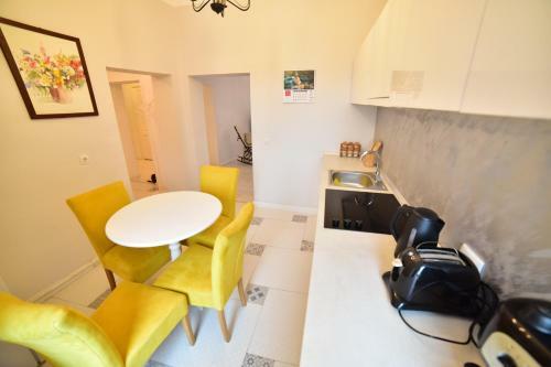 Apartamento Anna's Guest House