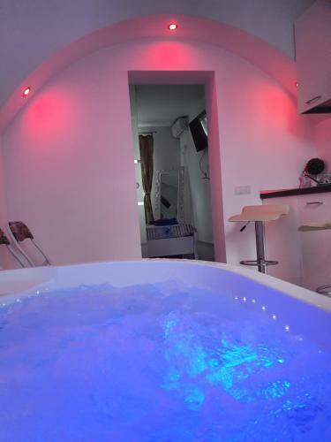 Apartamento White House & Jacuzzi