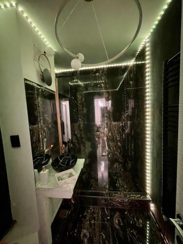 Golden Valley Apartment