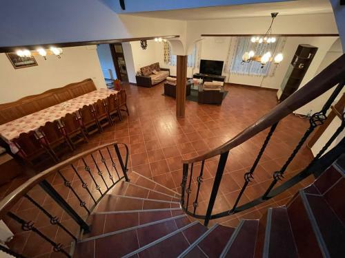 Villa Pensiunea Lotrioara
