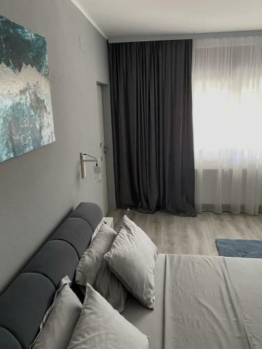 Hostal Roomzzz Sibiu