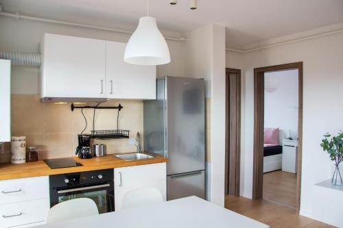 Apartamento Feel Like Home In Sibiu - Pink Panther