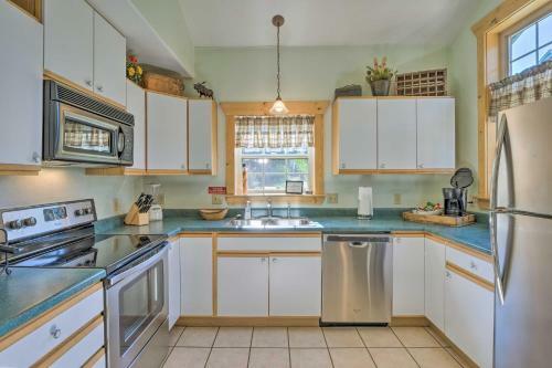 Peaceful Leadville Retreat With Covered Deck!