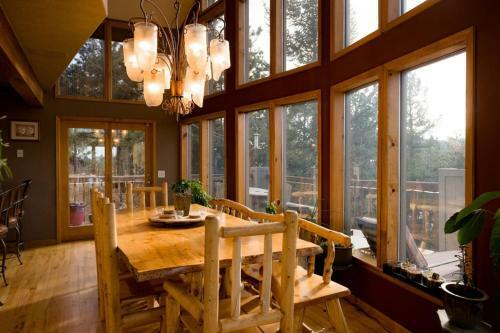 Spectacular Mountain Top Property
