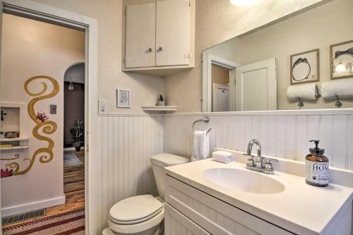 Historic Old Town Longmont Hideaway With Fire Pit!