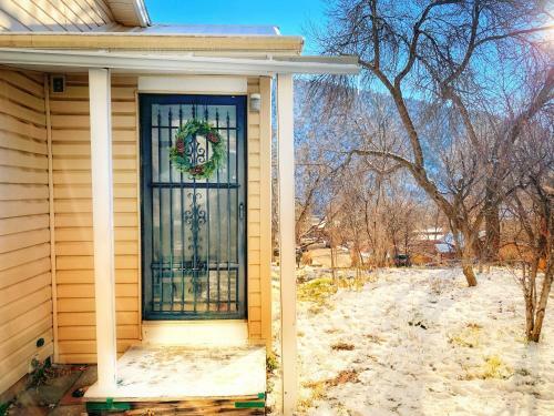 Dwntn 3bd/2ba Cozy Home Ski/hike/climb/hot Springs