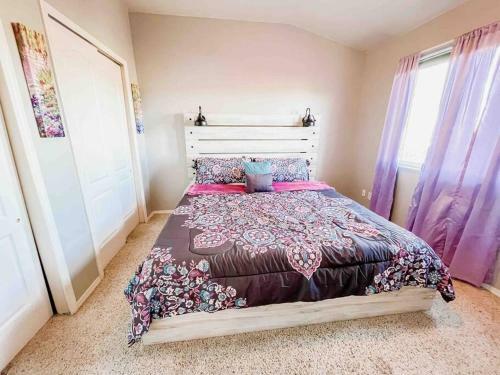 Villa Game Room ~ Beautiful Seclusion! Pet Friendly