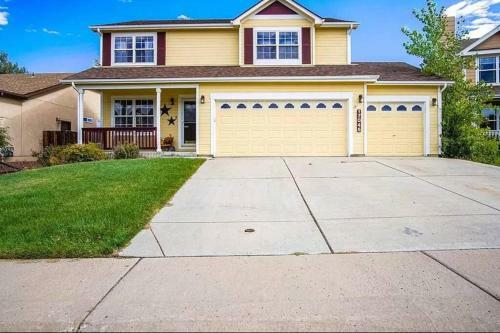 Villa Game Room ~ Beautiful Seclusion! Pet Friendly
