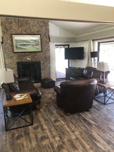 Lodge Golf Club At Fox Acres