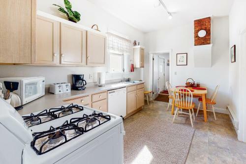 Shotgun House
