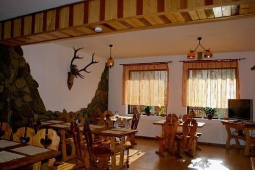Bed & Breakfast Pensiunea La Turcu