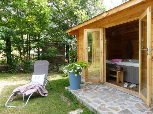 Hostal Chambres D'h�tes Les Ch�taigniers De Florac