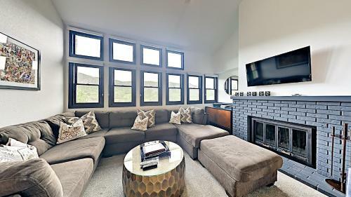 Hotel Woodrun Place, A Destination By Hyatt Residence