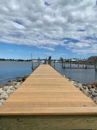Hotel Harbor View Landing