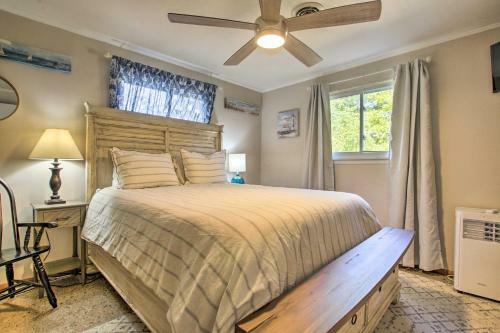 Bright Coastal Cottage 600 To Private Beach!